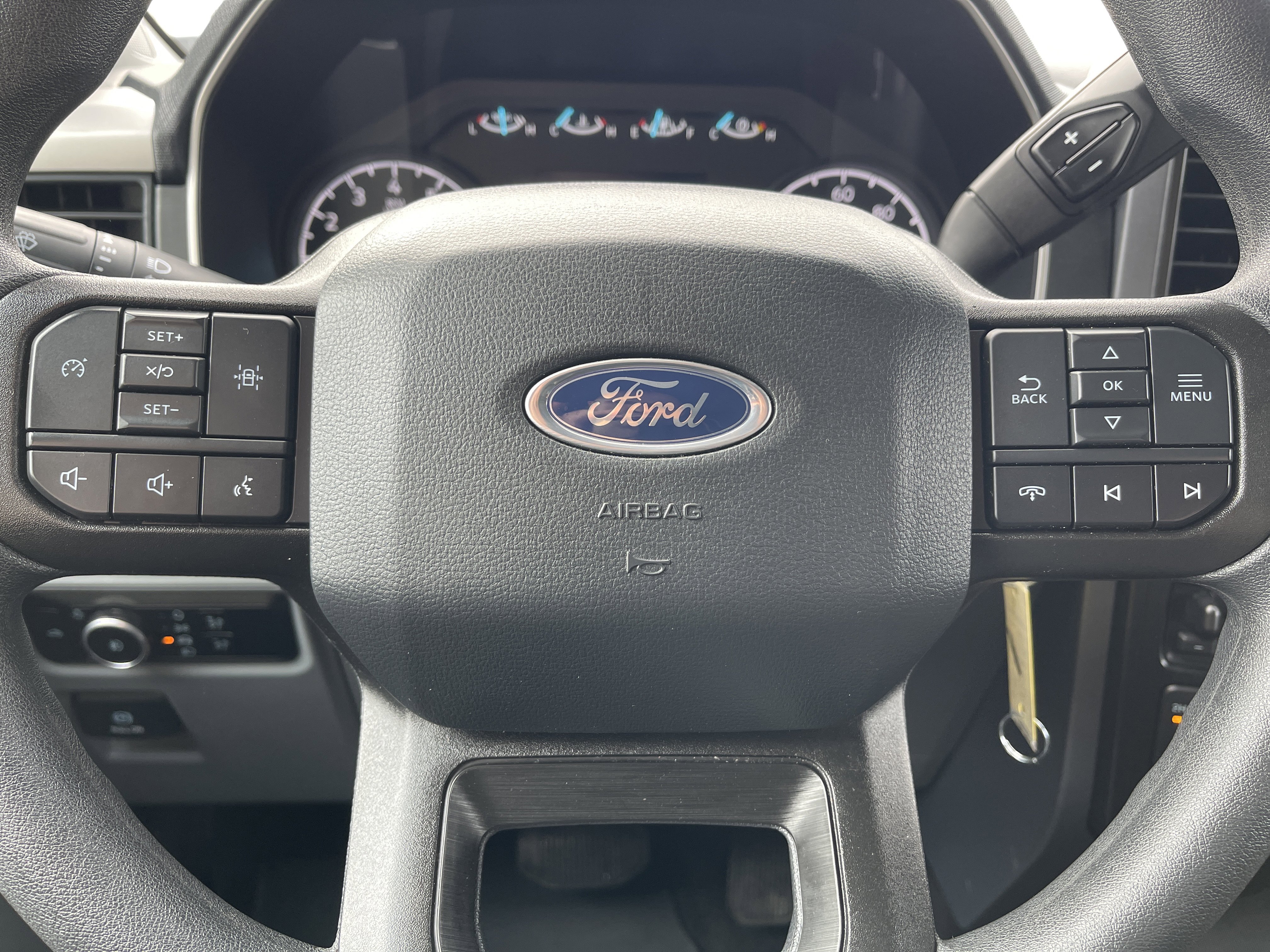 Used 2023 Ford F150 XLT w/ Trailer Tow Package image 13