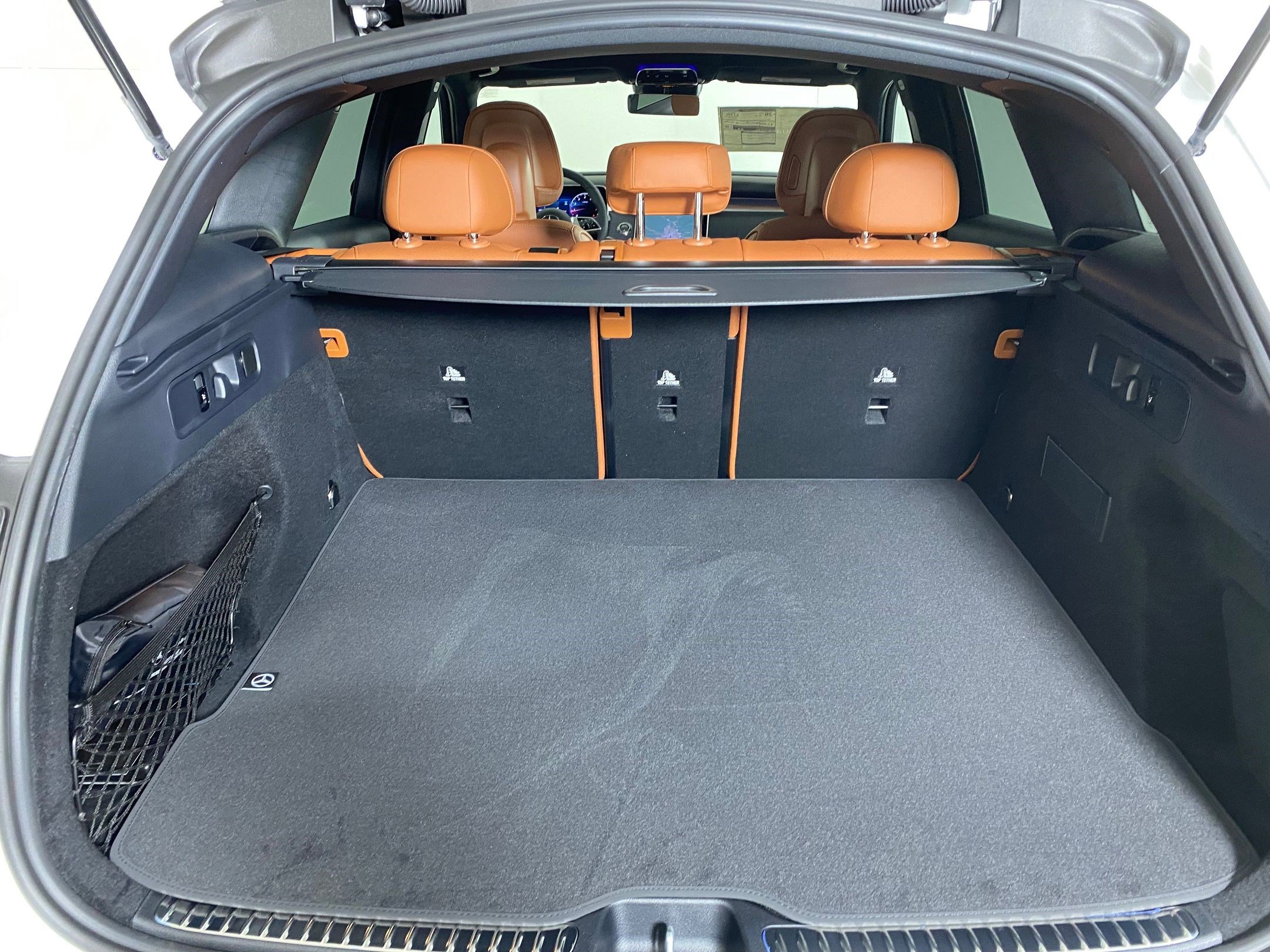 Used 2026 Mercedes-Benz GLC 300 4MATIC image 30