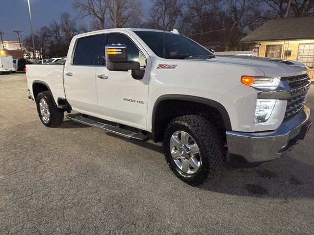 Used 2020 Chevrolet Silverado 2500 LTZ w/ LTZ Premium Package image 10