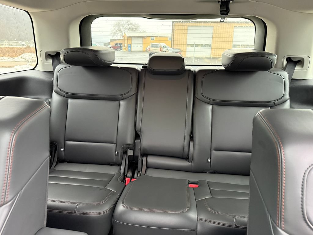 Used 2025 Ford Expedition Active AWD/4WD image 28