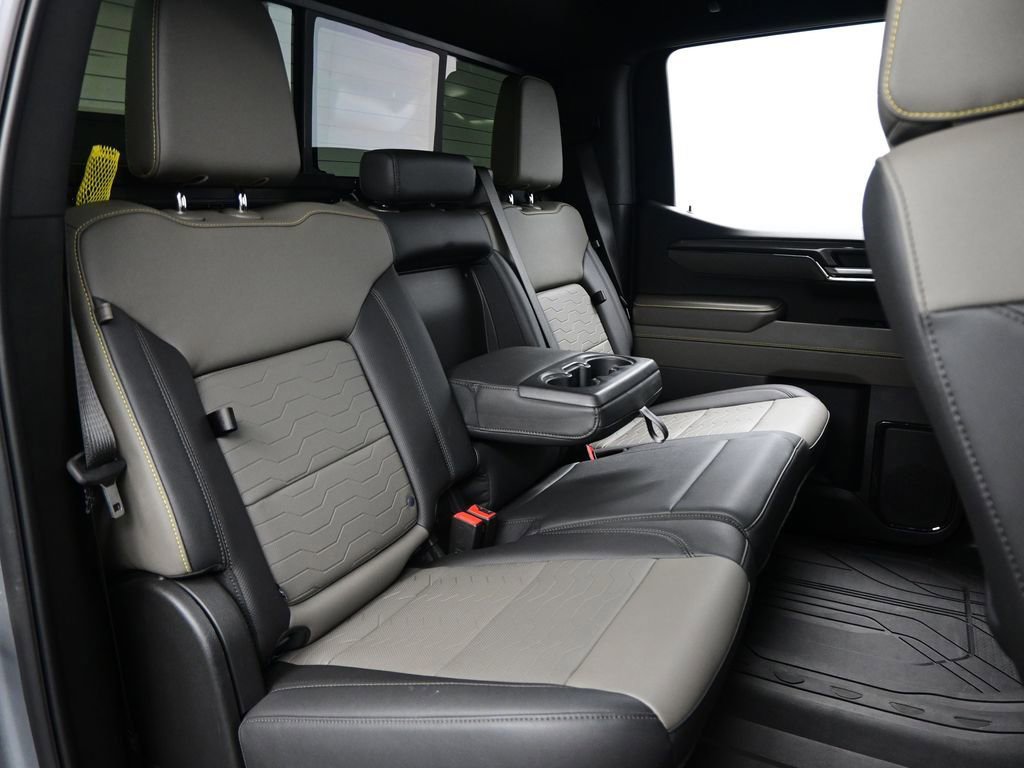 Used 2024 Chevrolet Silverado 1500 ZR2 w/ Technology Package image 37