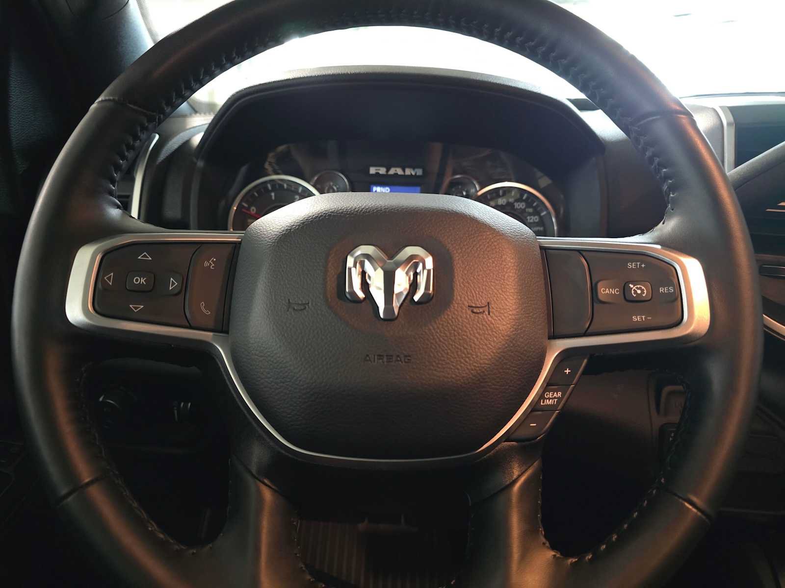 Used 2024 RAM 3500 Big Horn w/ Sport Appearance Package AWD/4WD image 25