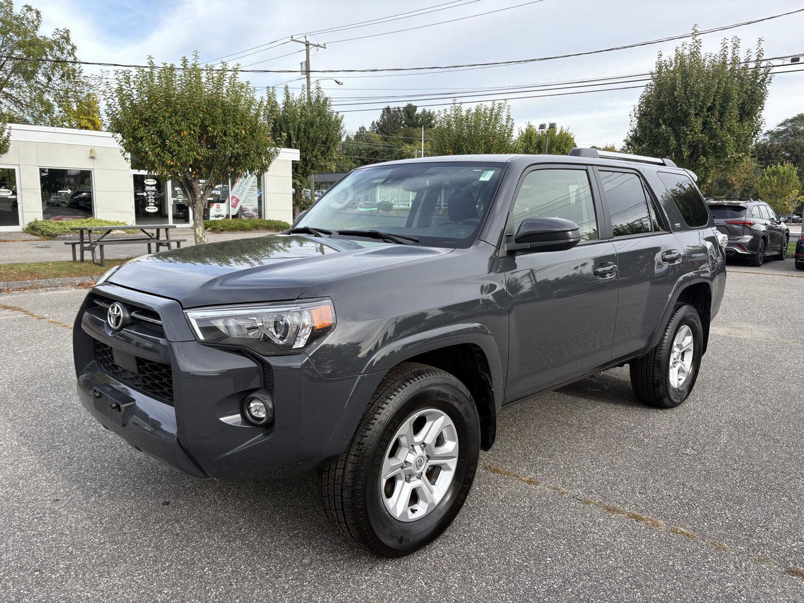 Used 2024 Toyota 4Runner SR5 image 3