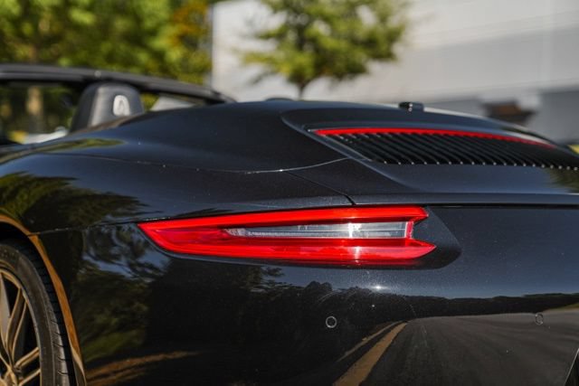 Used 2019 Porsche 911 Carrera RWD image 15