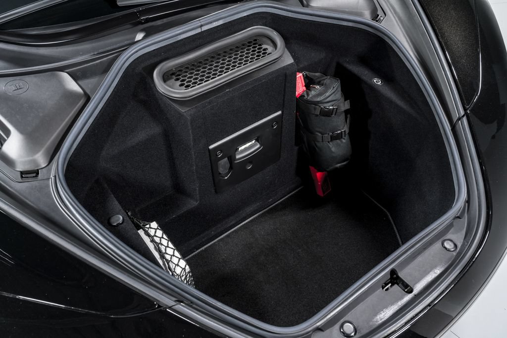 Used 2020 McLaren 720S Performance RWD image 39