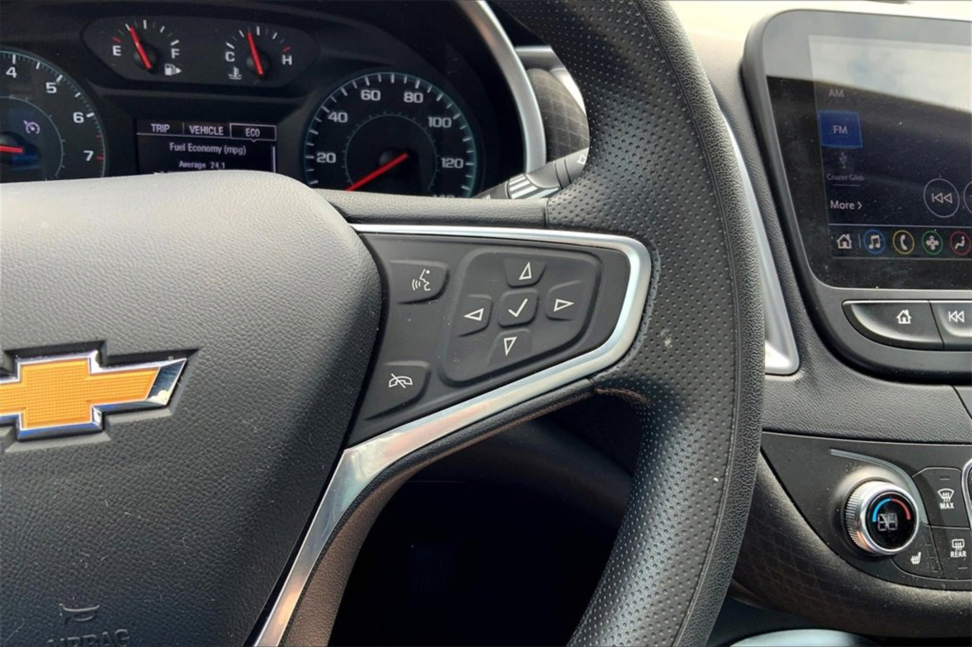 Used 2022 Chevrolet Malibu LT FWD image 20