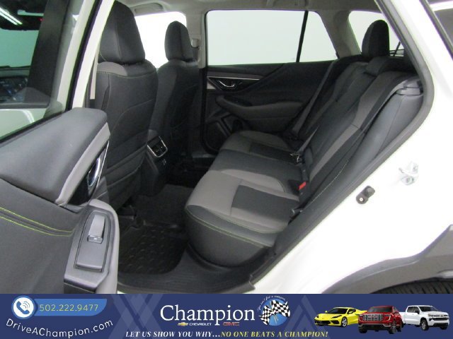 Used 2023 Subaru Outback Onyx Edition AWD/4WD image 17