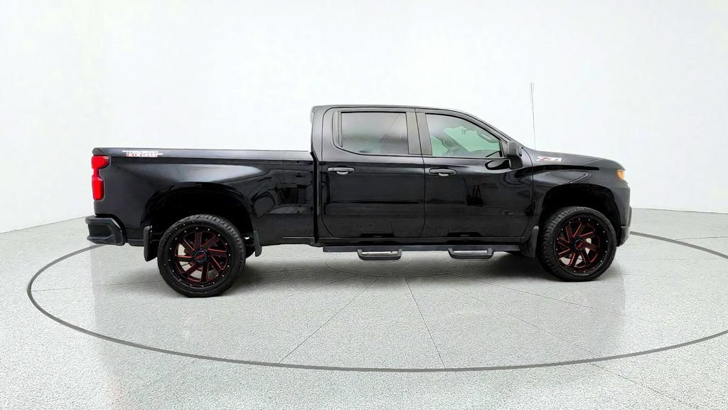 Used 2022 Chevrolet Silverado 1500 Custom Trail Boss AWD/4WD image 4