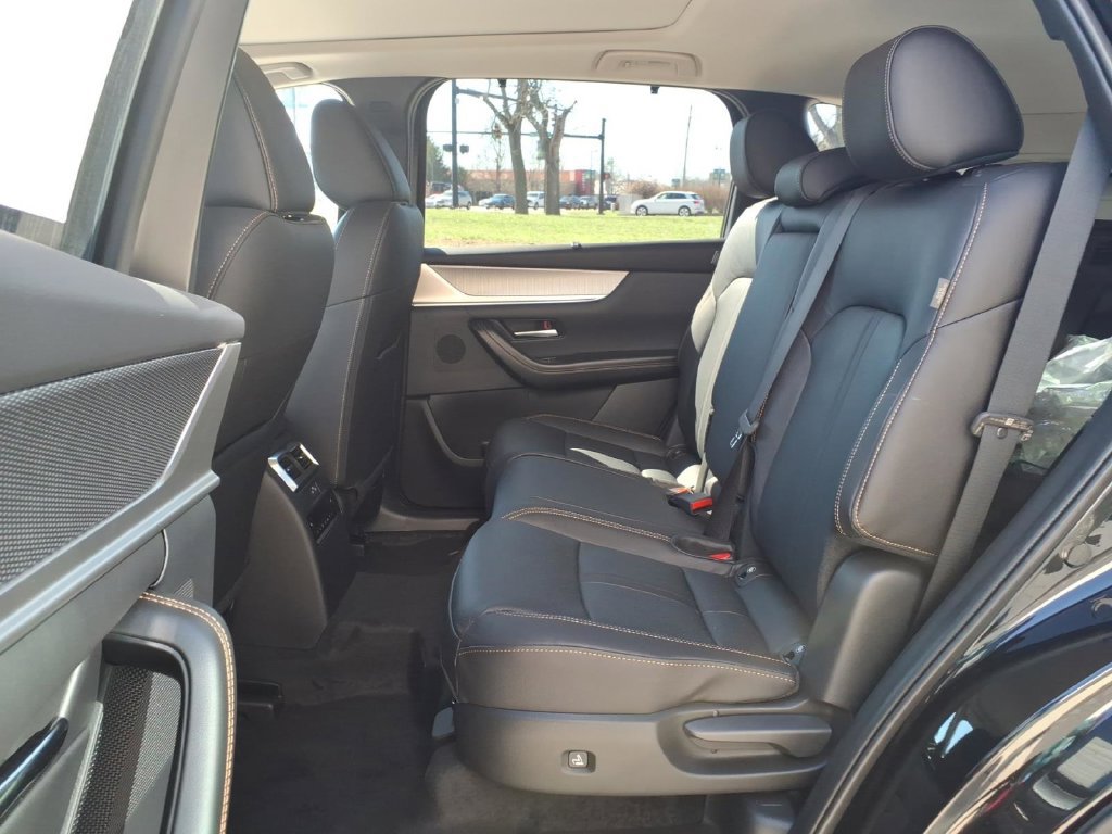 New 2026 MAZDA CX-90 Plug-In Hybrid w/Premium Sport AWD/4WD image 25