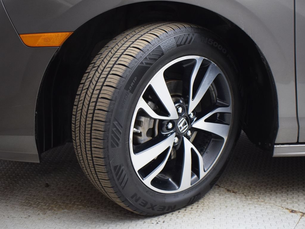 Used 2018 Honda Odyssey Elite image 28
