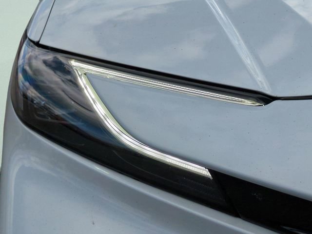 Used 2025 Toyota Camry XSE image 10