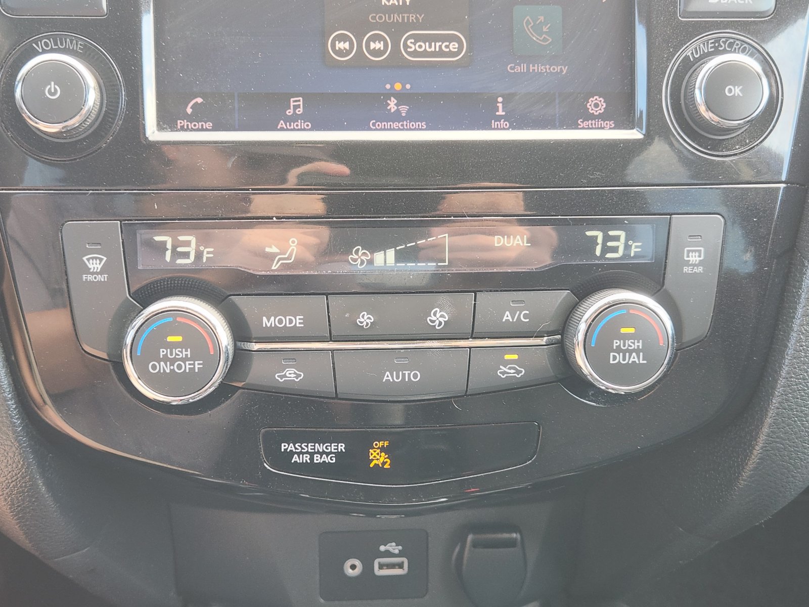 Used 2018 Nissan Rogue SV FWD image 22