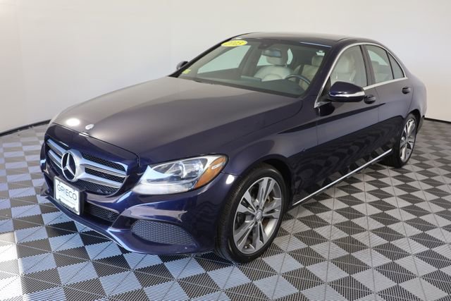 Used 2015 Mercedes-Benz C 300 4MATIC Sedan image 4