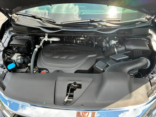 Used 2024 Honda Odyssey EX-L image 13