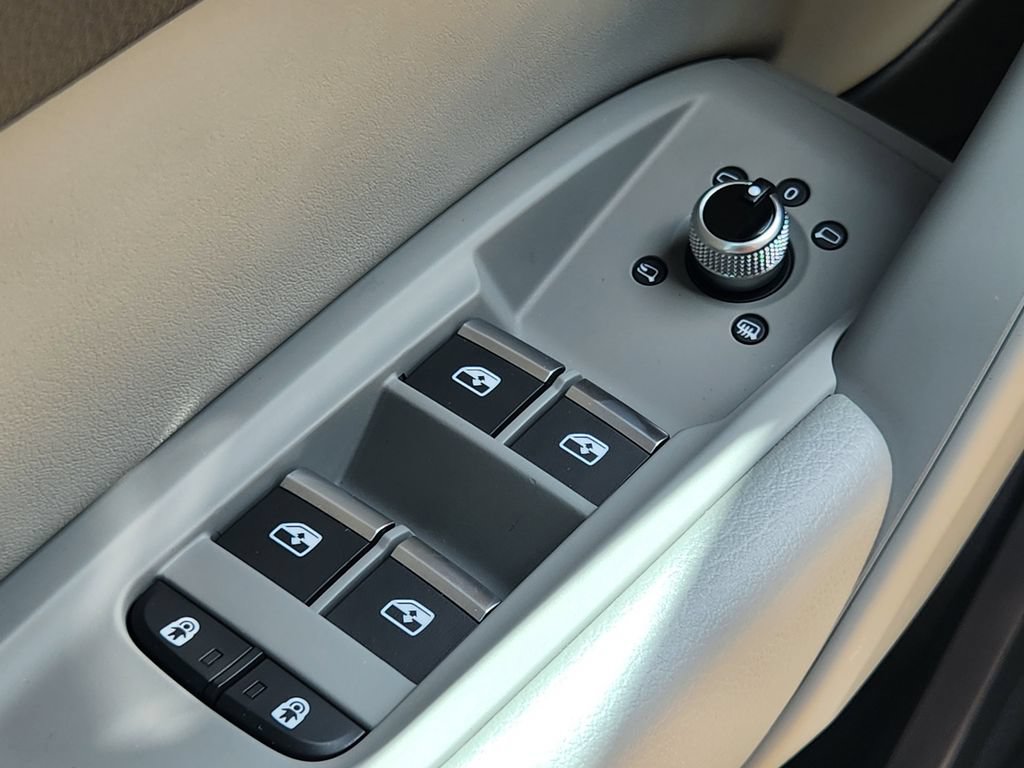 Certified 2022 Audi Q5 2.0T Premium AWD/4WD image 26