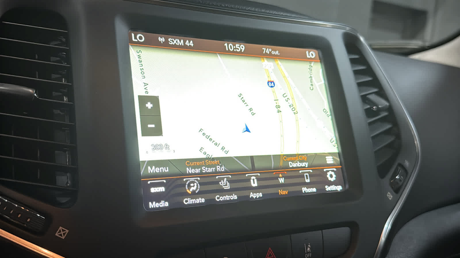 Certified 2023 Jeep Cherokee Altitude Lux w/ Mopar Interior Package AWD/4WD image 20
