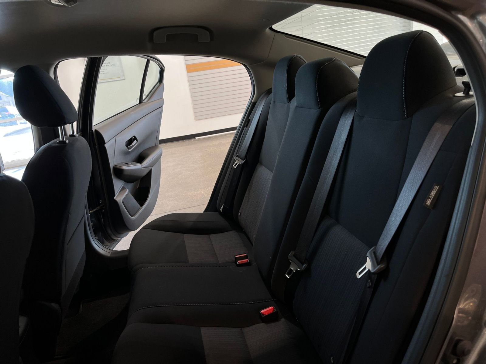 Used 2025 Nissan Sentra SV image 38