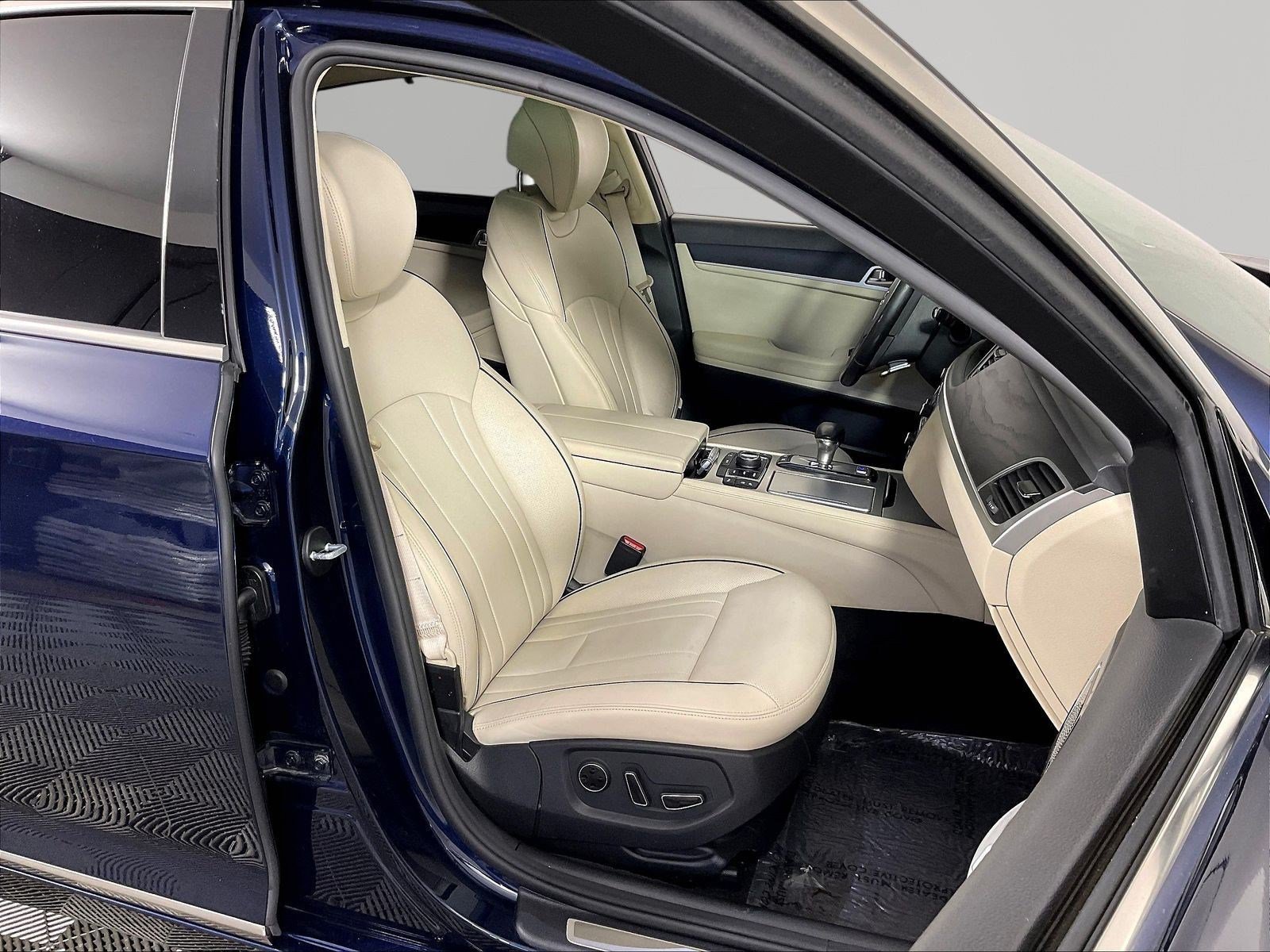 Used 2020 Genesis G80 5.0 Ultimate RWD image 29
