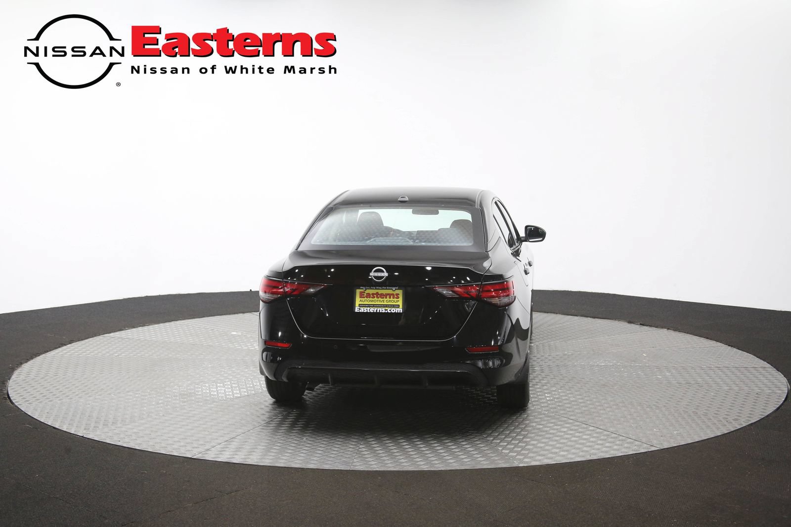 Used 2025 Nissan Sentra SV FWD image 36