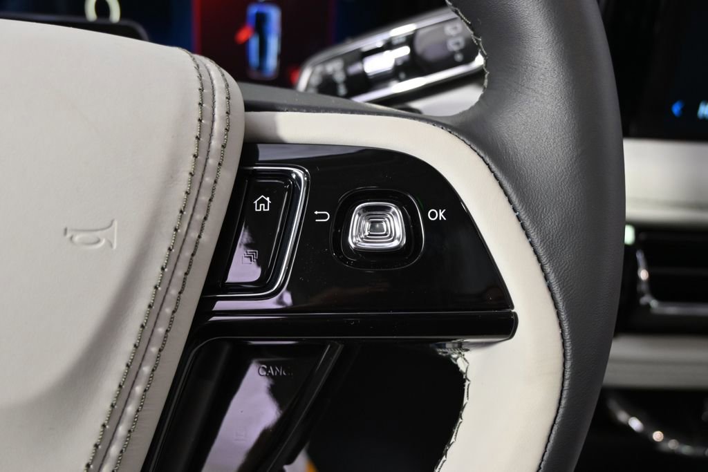 New 2026 Lincoln Aviator Reserve AWD/4WD image 35