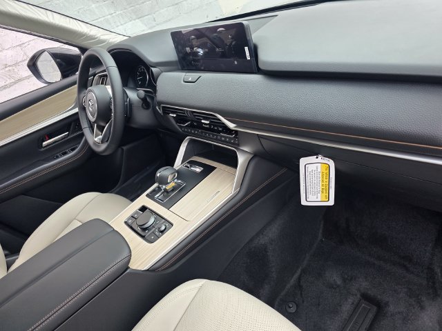 New 2026 MAZDA CX-90 3.3 Turbo w/ Preferred Package AWD/4WD image 16