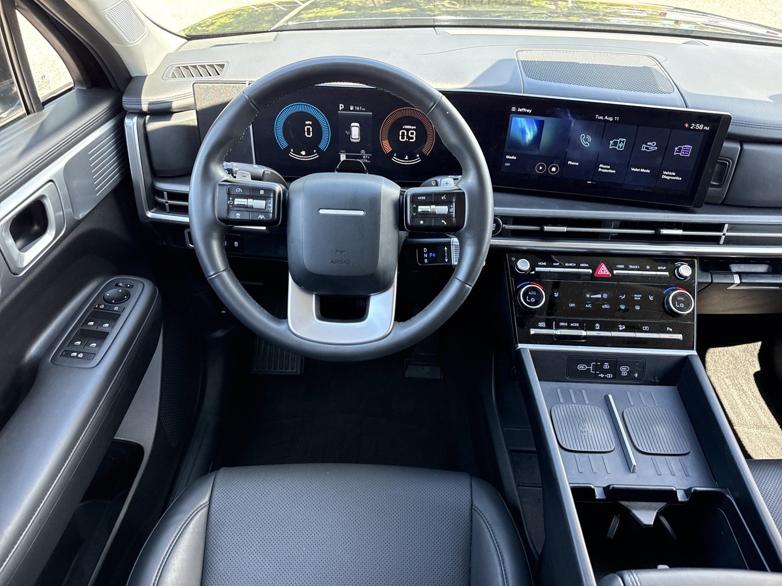 Certified 2025 Hyundai Santa Fe SEL FWD image 17