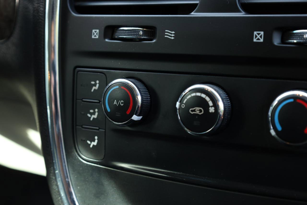 Used 2016 Dodge Grand Caravan American Value Package image 30