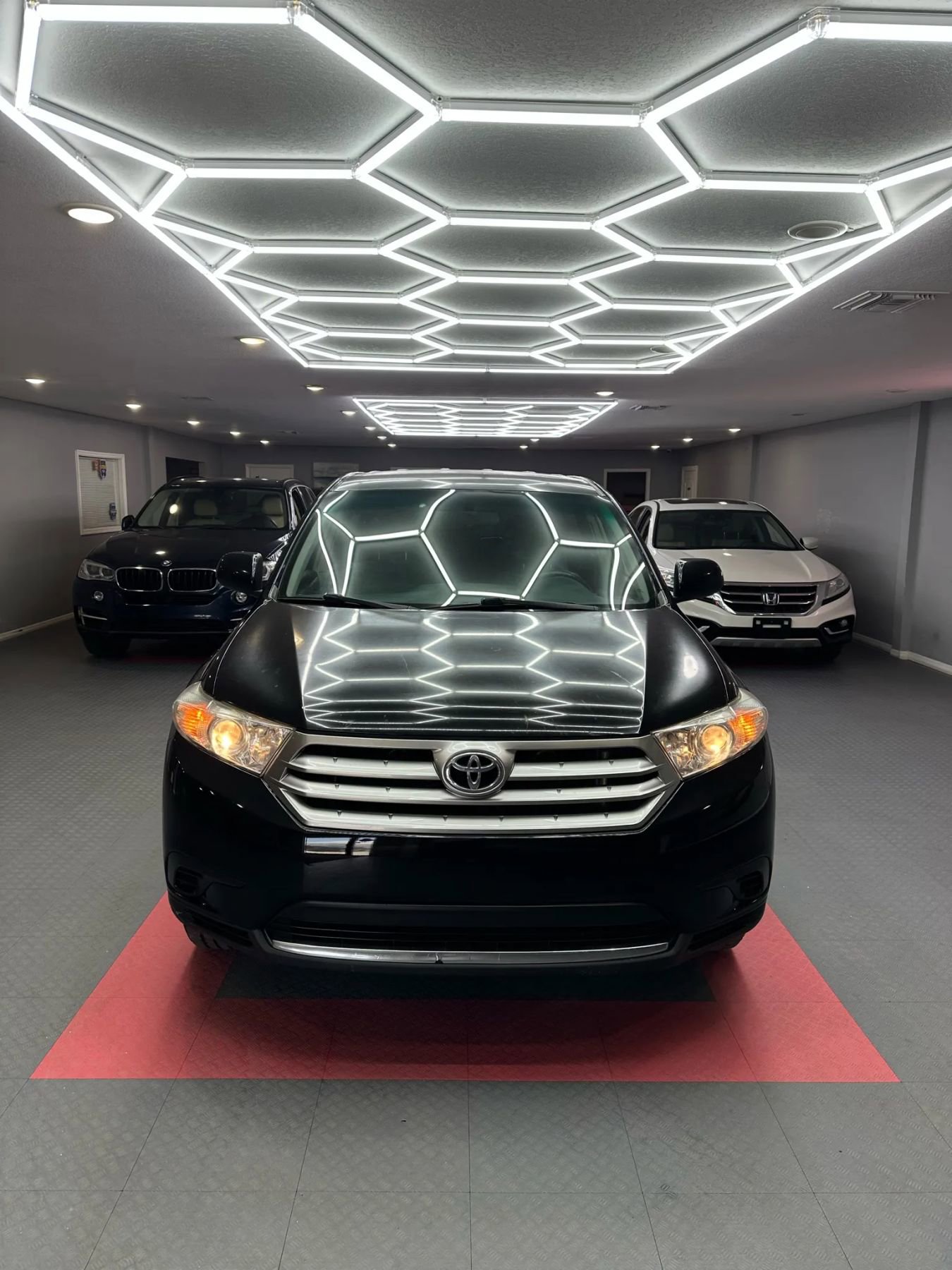Used 2013 Toyota Highlander SE image 8