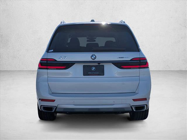New 2026 BMW X7 xDrive40i image 8