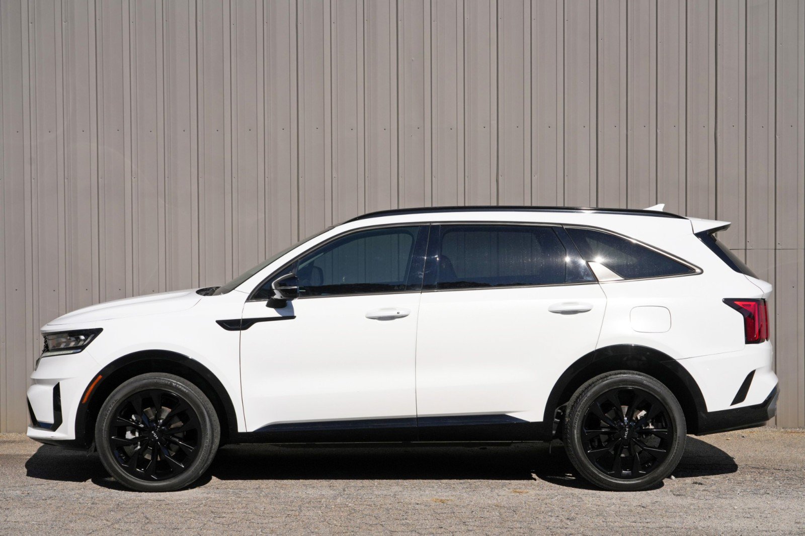 Used 2023 Kia Sorento SX AWD/4WD image 45