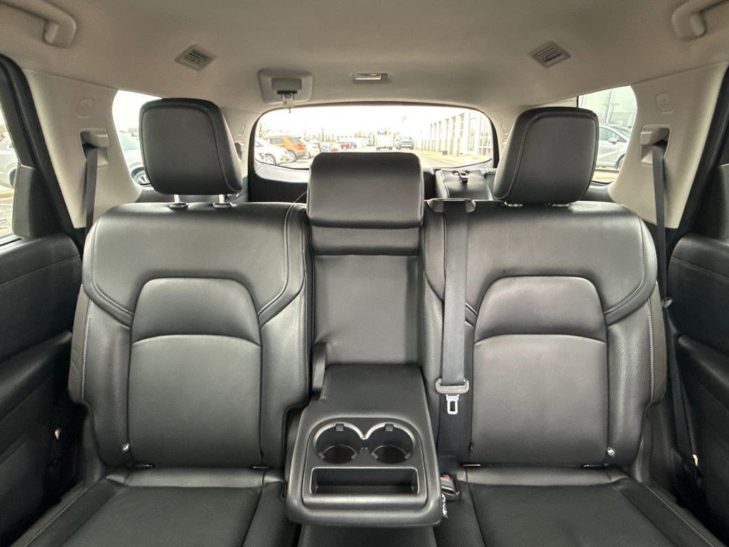 Used 2022 Nissan Pathfinder SL image 21