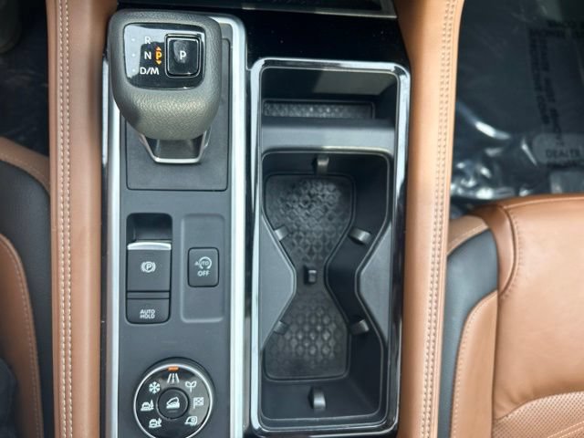 Used 2024 Nissan Pathfinder Platinum w/ Cargo Package AWD/4WD image 27