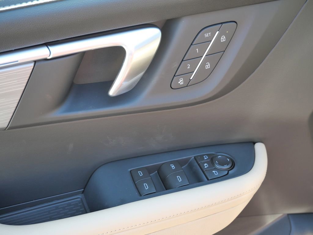 New 2026 Buick Enclave Preferred w/ Power Package AWD/4WD image 43