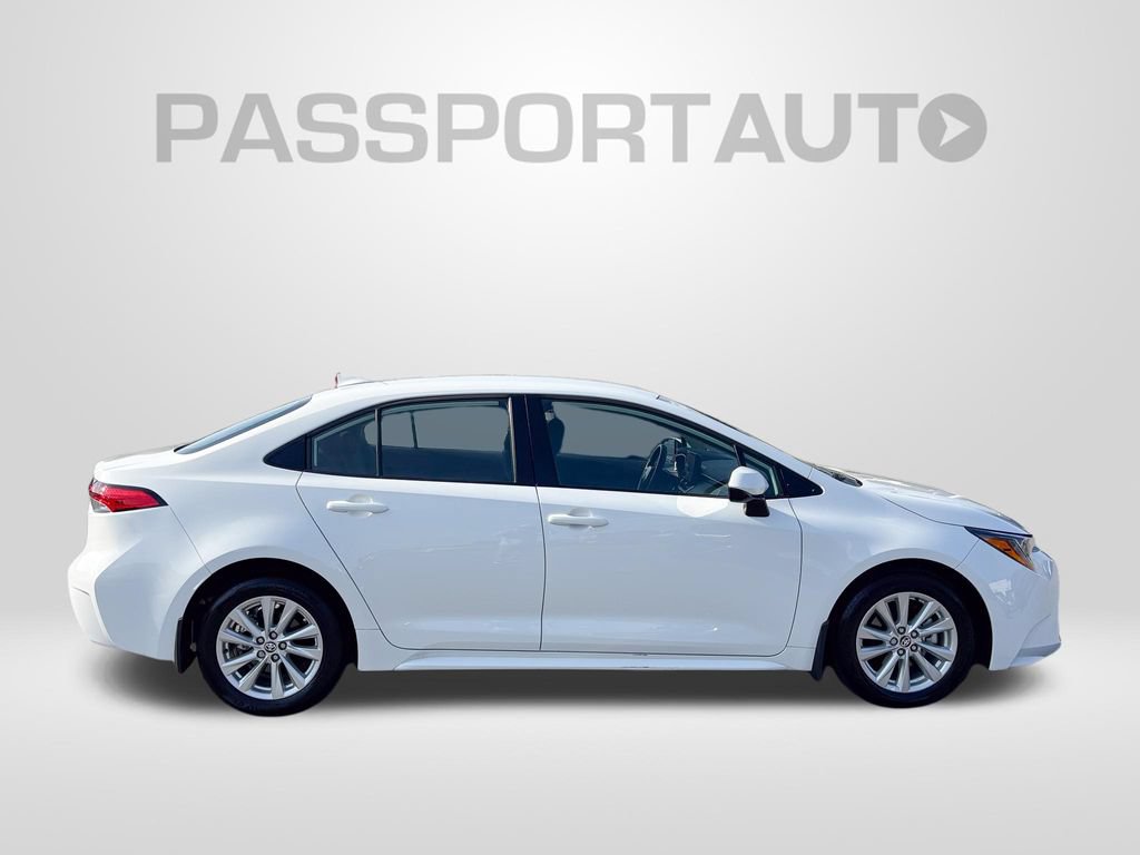 Certified 2025 Toyota Corolla LE w/ LE Premium Package FWD image 8