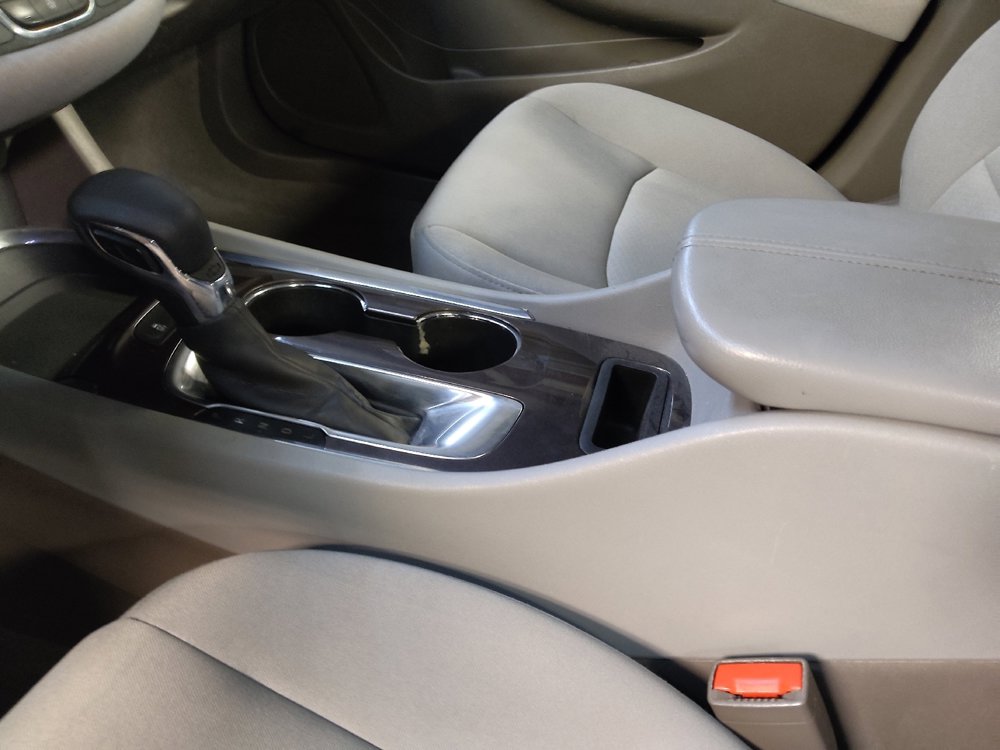 Used 2021 Chevrolet Malibu LT image 26