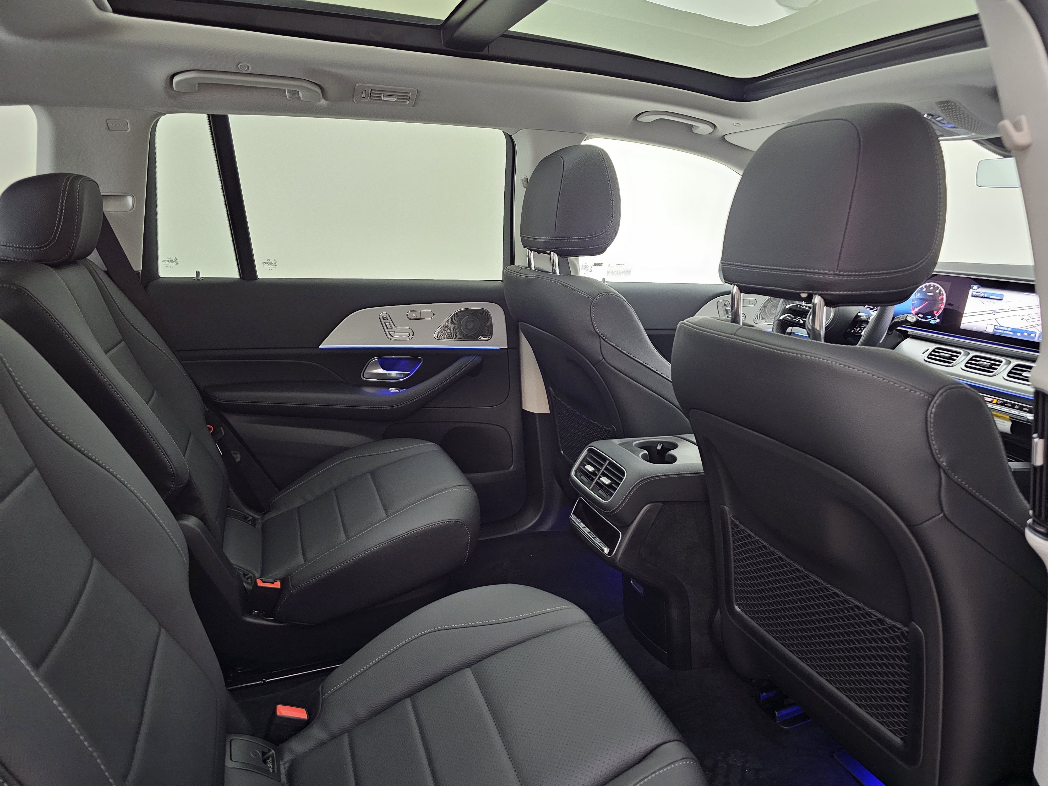 New 2026 Mercedes-Benz GLS 450 4MATIC image 29