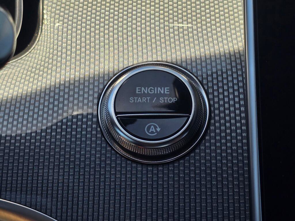 Used 2026 Mercedes-Benz CLE 300 4MATIC Coupe image 36