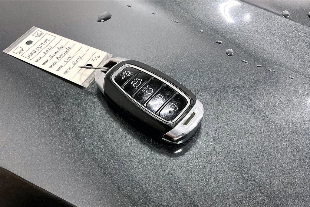 Used 2021 Hyundai Palisade SEL w/ Premium Package FWD image 12