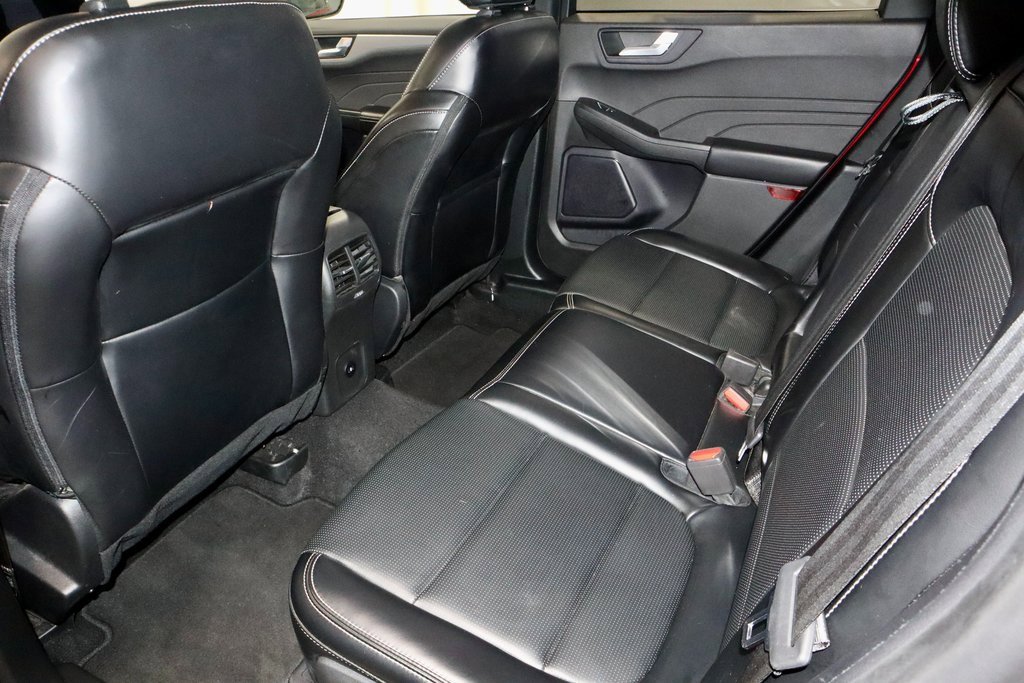 Used 2024 Ford Escape Platinum image 23