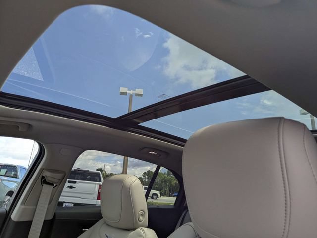 Used 2023 Cadillac XT4 Premium Luxury FWD image 23