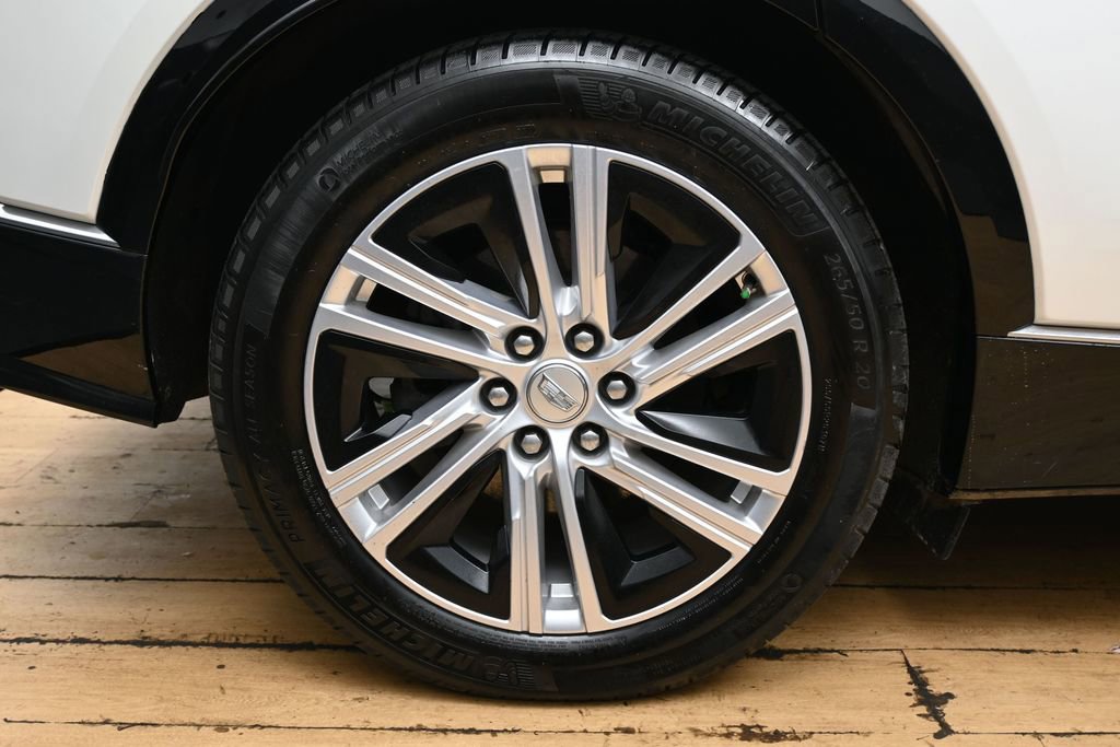 Used 2024 Cadillac Lyriq Tech RWD image 11