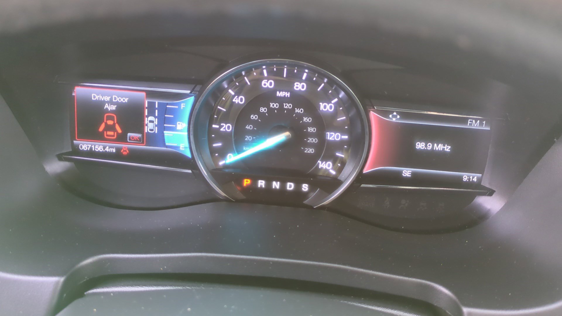 Used 2018 Ford Explorer XLT w/ Equipment Group 202A image 20