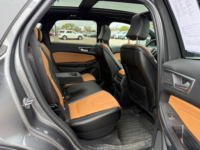 Used 2024 Ford Edge Titanium w/ Titanium Elite Package AWD/4WD image 13