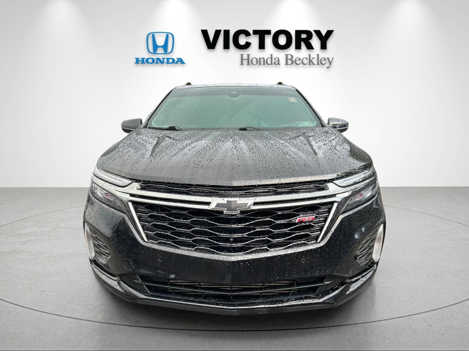 Used 2023 Chevrolet Equinox RS w/ RS Leather Package AWD/4WD image 8