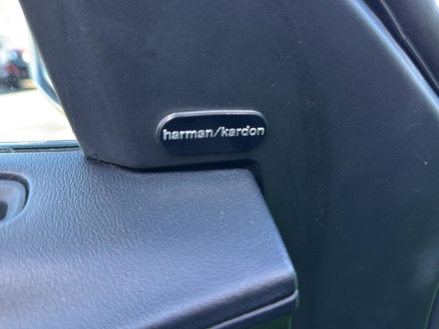 Used 2023 Dodge Charger SRT Hellcat w/ Harman/Kardon Audio Group image 32