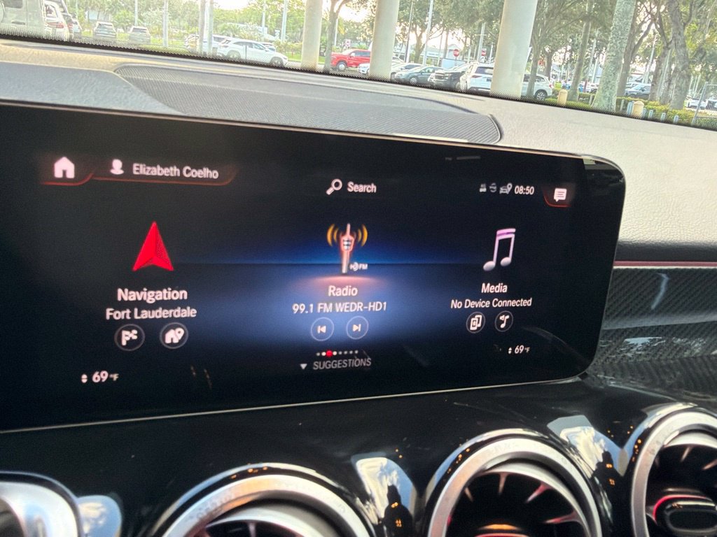 Used 2022 Mercedes-Benz GLB 250 4MATIC image 10