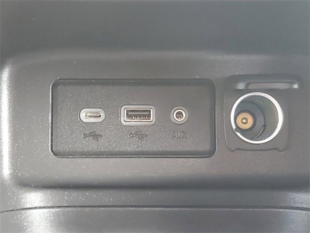 Used 2020 Chevrolet Equinox LT image 30