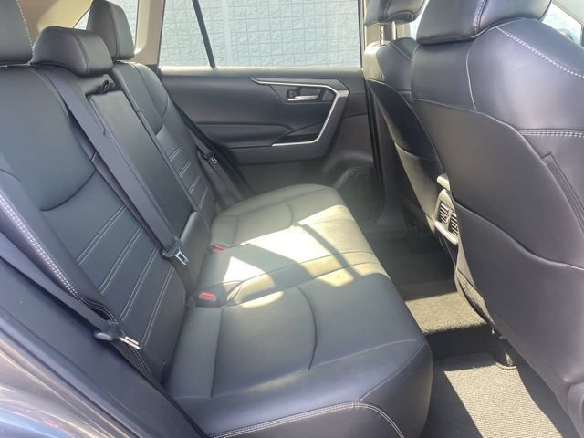 Used 2023 Toyota RAV4 XLE Premium AWD/4WD image 17
