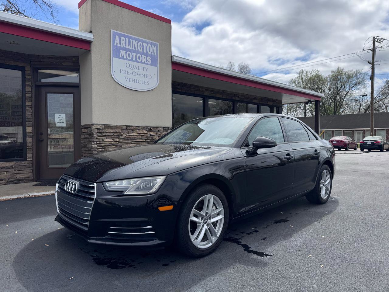 Used 2017 Audi A4 2.0T Premium image 2
