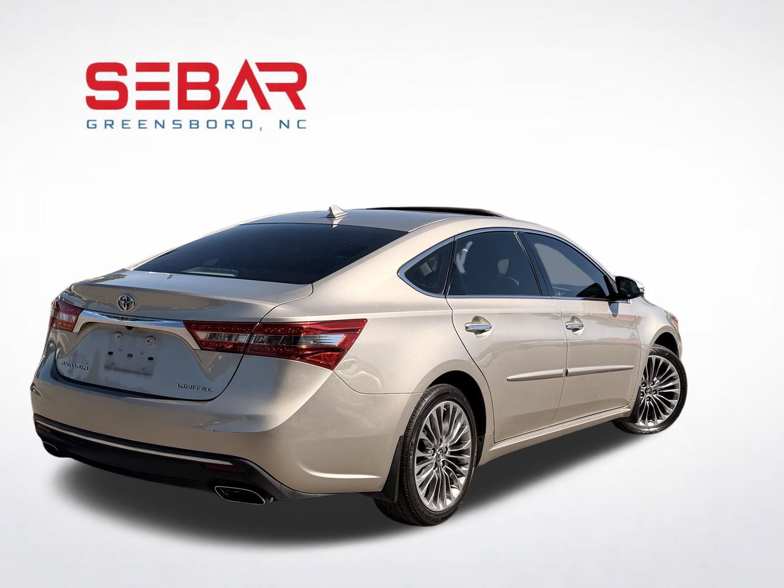 Used 2016 Toyota Avalon Limited w/ Toyota Safety Sense Package FWD image 2